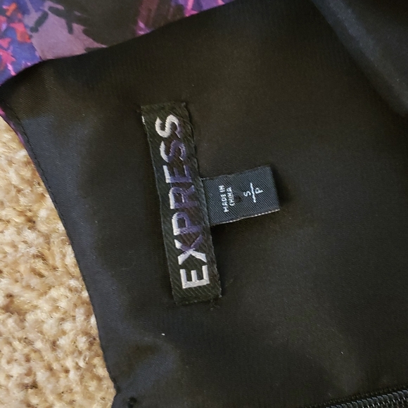 Express High Neck Tank - Picture 2 of 2